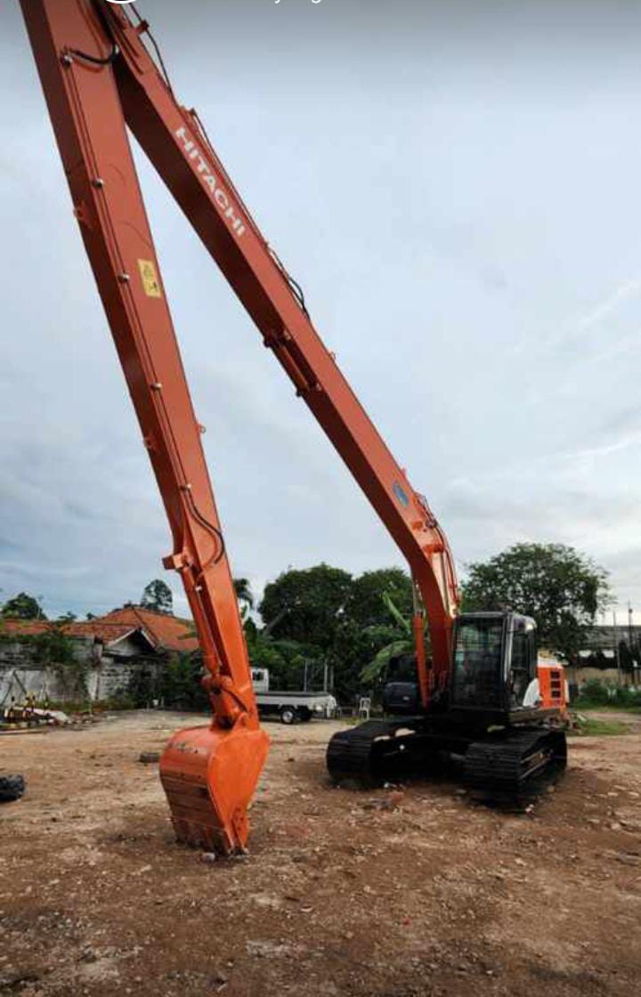 Excavator Hitachi